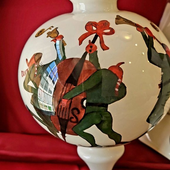 Ne'Qwa Art Blown Glass, Reverse Painted Ornament Annie Lee - Picture 3 of 6